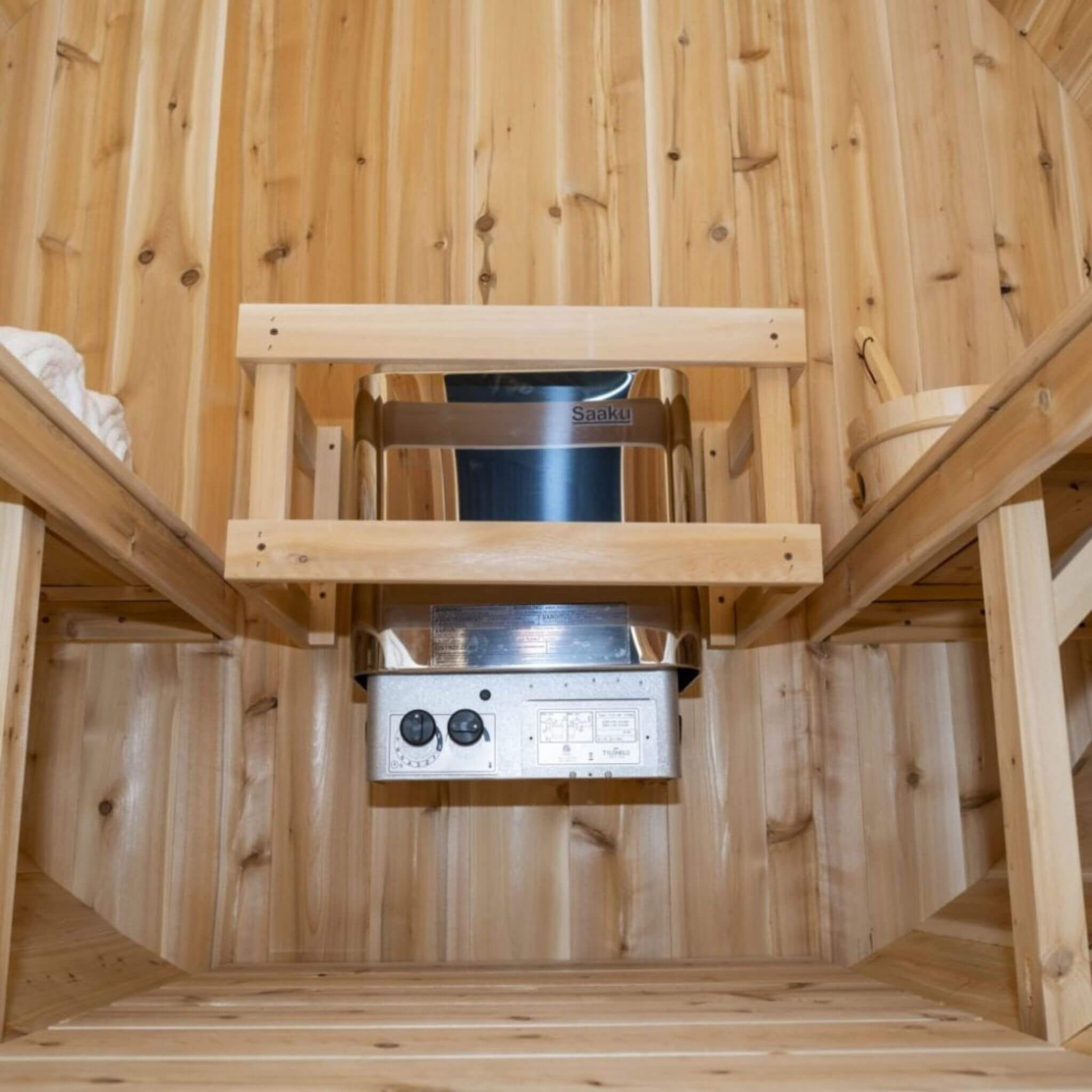 Dundalk Leisurecraft Harmony 84-Inch 4-Person Barrel Sauna [CTC22W]